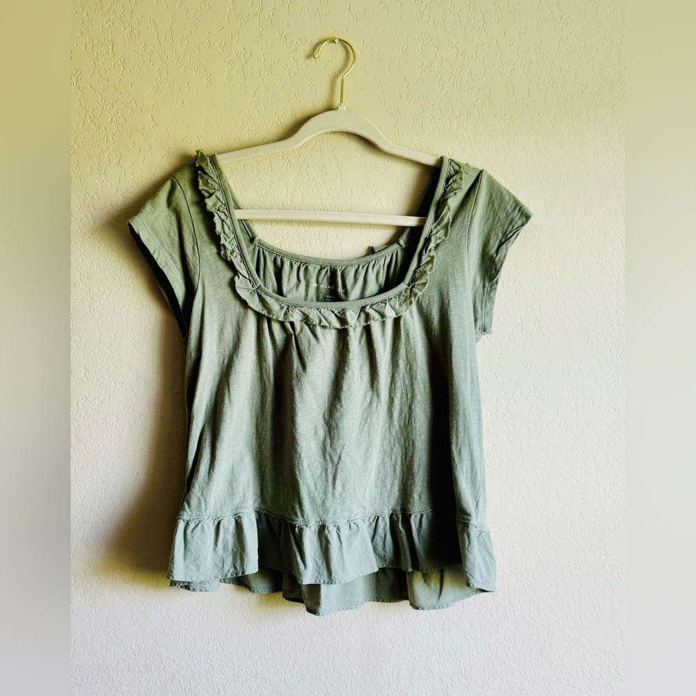 American Eagle top